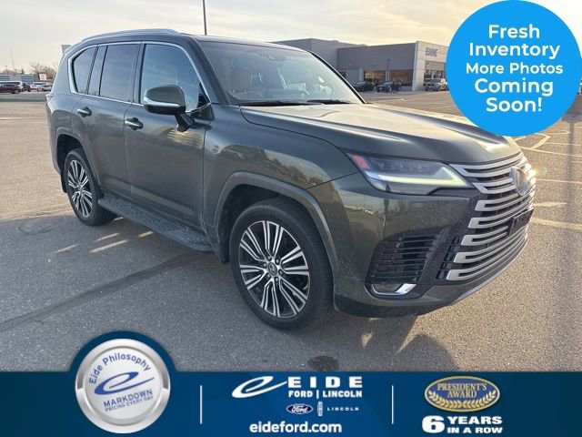 Used 2023 Lexus LX 600 4WD w/ Accessory Package (Z1)