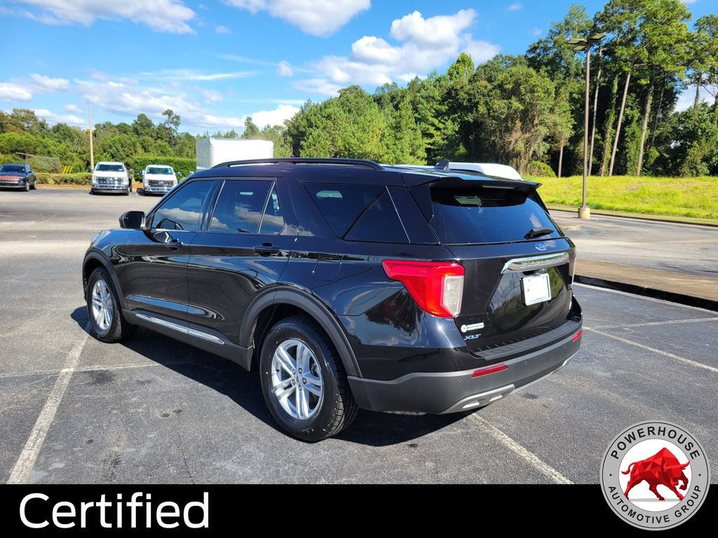 Certified 2024 Ford Explorer XLT w/ Equipment Group 202A RWD image 4