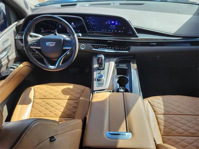 Used 2023 Cadillac Escalade ESV Premium Luxury w/ Performance Package image 13