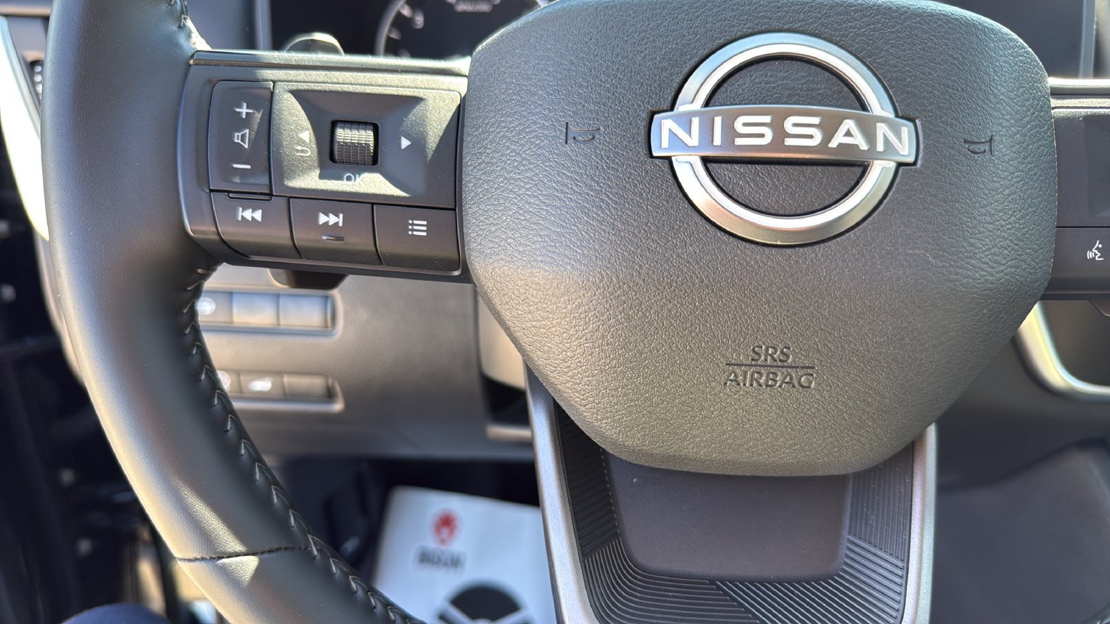 Used 2026 Nissan Rogue SV FWD image 13