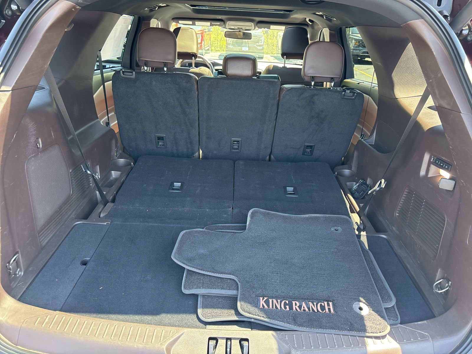 Certified 2022 Ford Explorer King Ranch w/ Premium Technology Package image 34