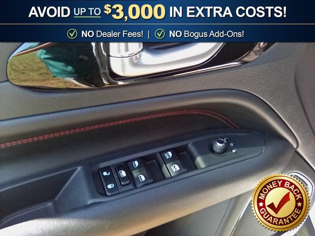 Used 2025 Jeep Compass Trailhawk AWD/4WD image 16