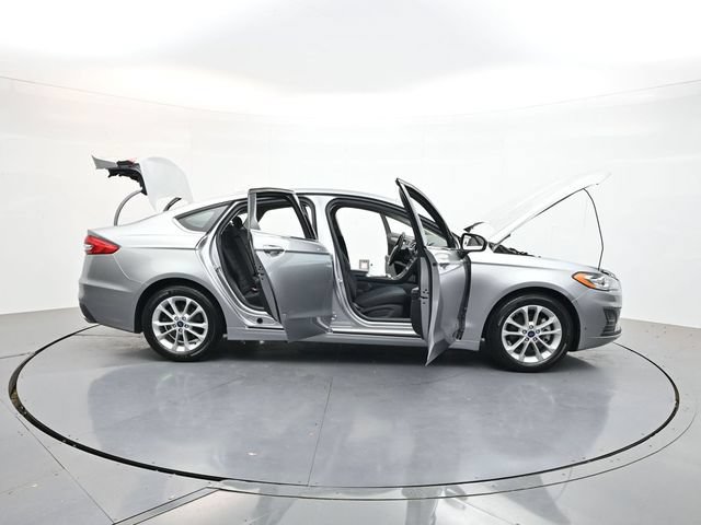 Certified 2020 Ford Fusion SE FWD image 63
