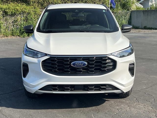 Certified 2024 Ford Escape ST-Line w/ Tech Pack #1 AWD/4WD image 8