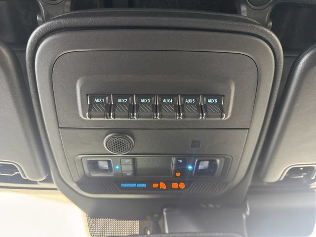 Certified 2025 Ford Bronco Stroppe Edition AWD/4WD image 14