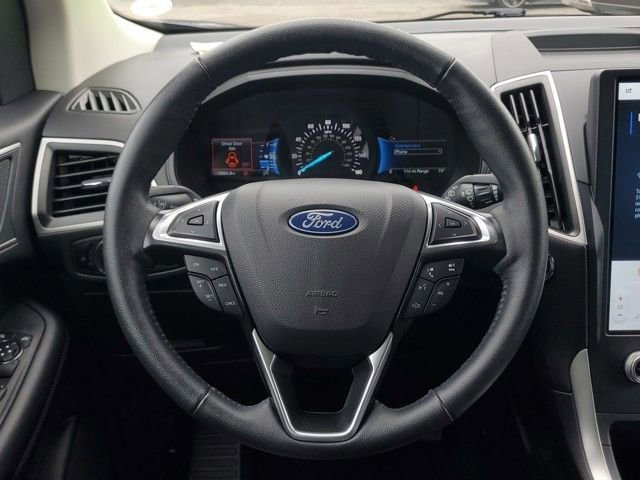 Certified 2023 Ford Edge SEL image 16