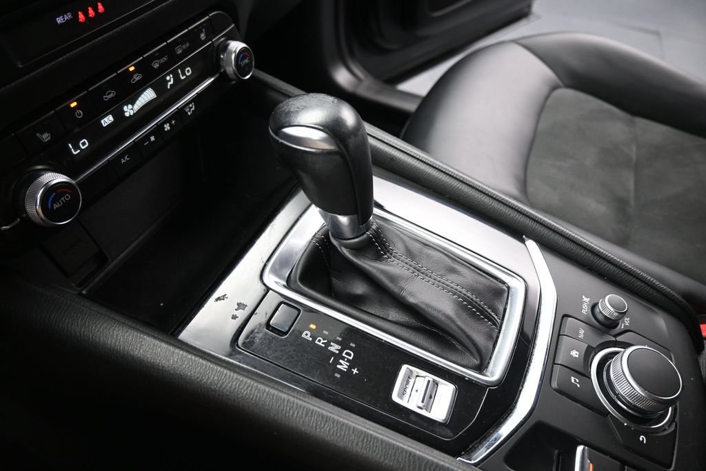 Used 2019 MAZDA CX-5 Touring FWD image 16