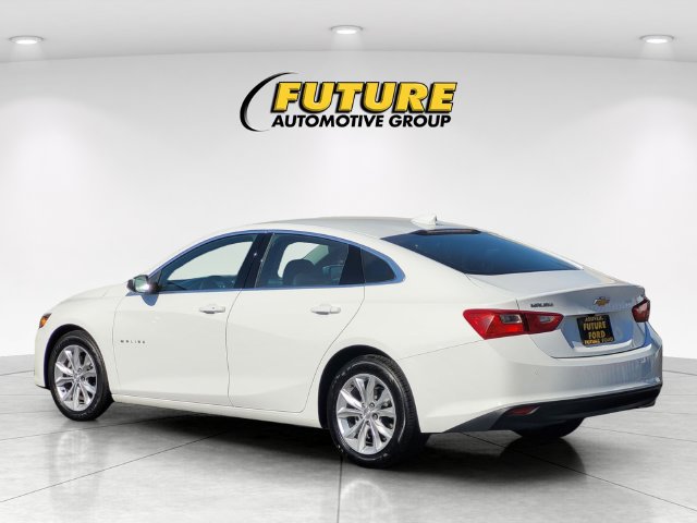 Used 2025 Chevrolet Malibu LT FWD image 7