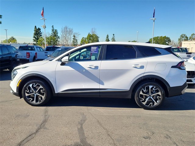 Used 2023 Kia Sportage EX image 27