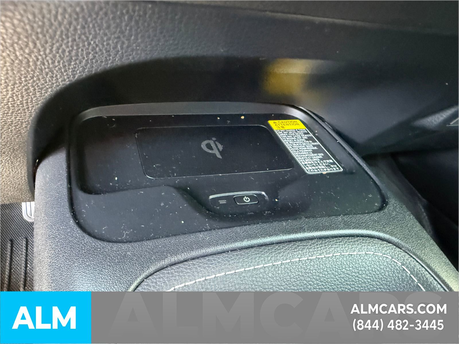 Used 2025 Toyota Corolla SE w/ SE Package image 18