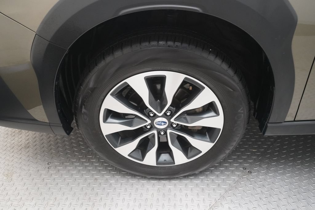 Used 2025 Subaru Outback Limited AWD/4WD image 27