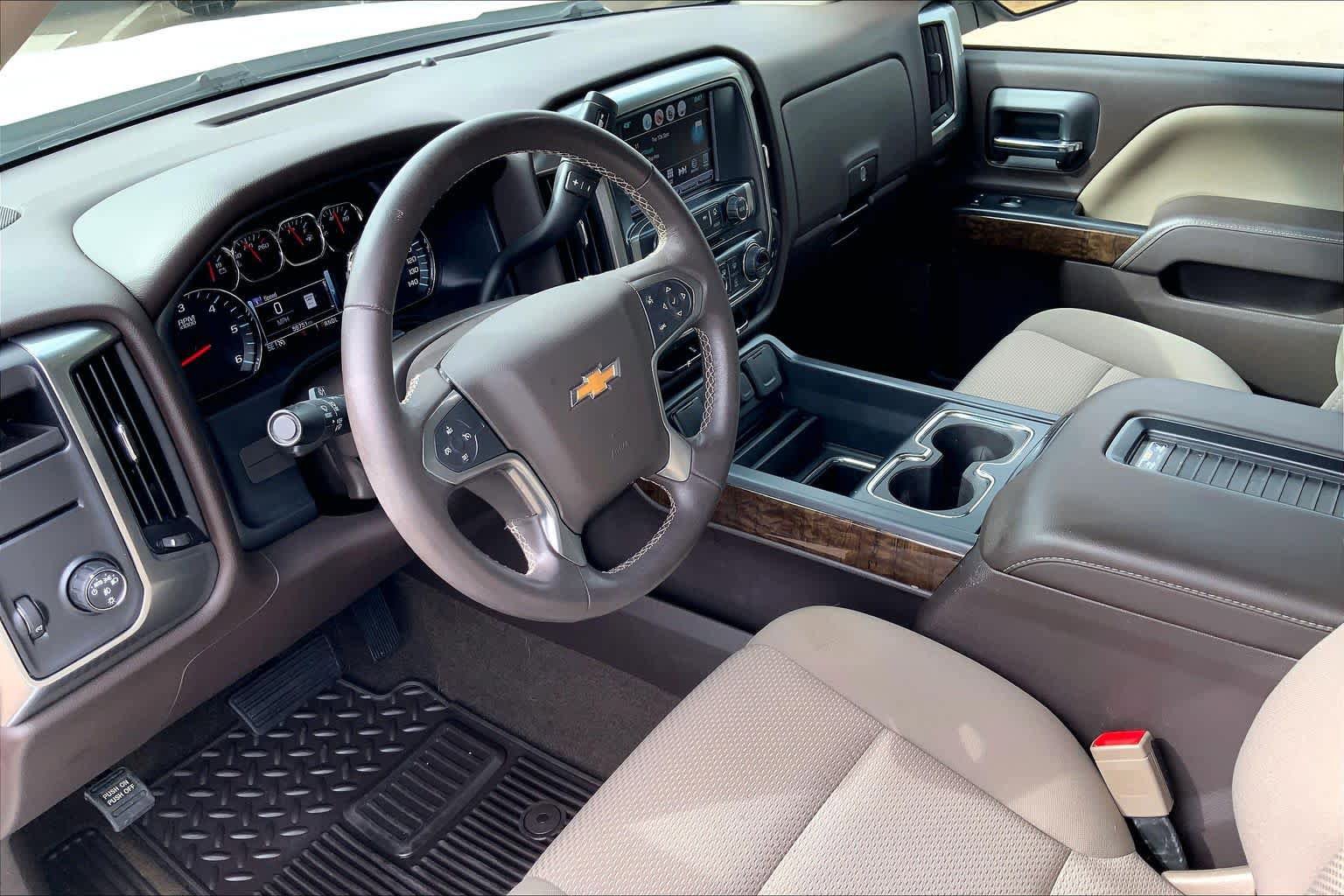 Used 2018 Chevrolet Silverado 1500 LT w/ Texas Edition RWD image 18