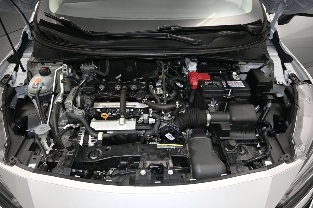 Used 2025 Nissan Versa SV FWD image 16