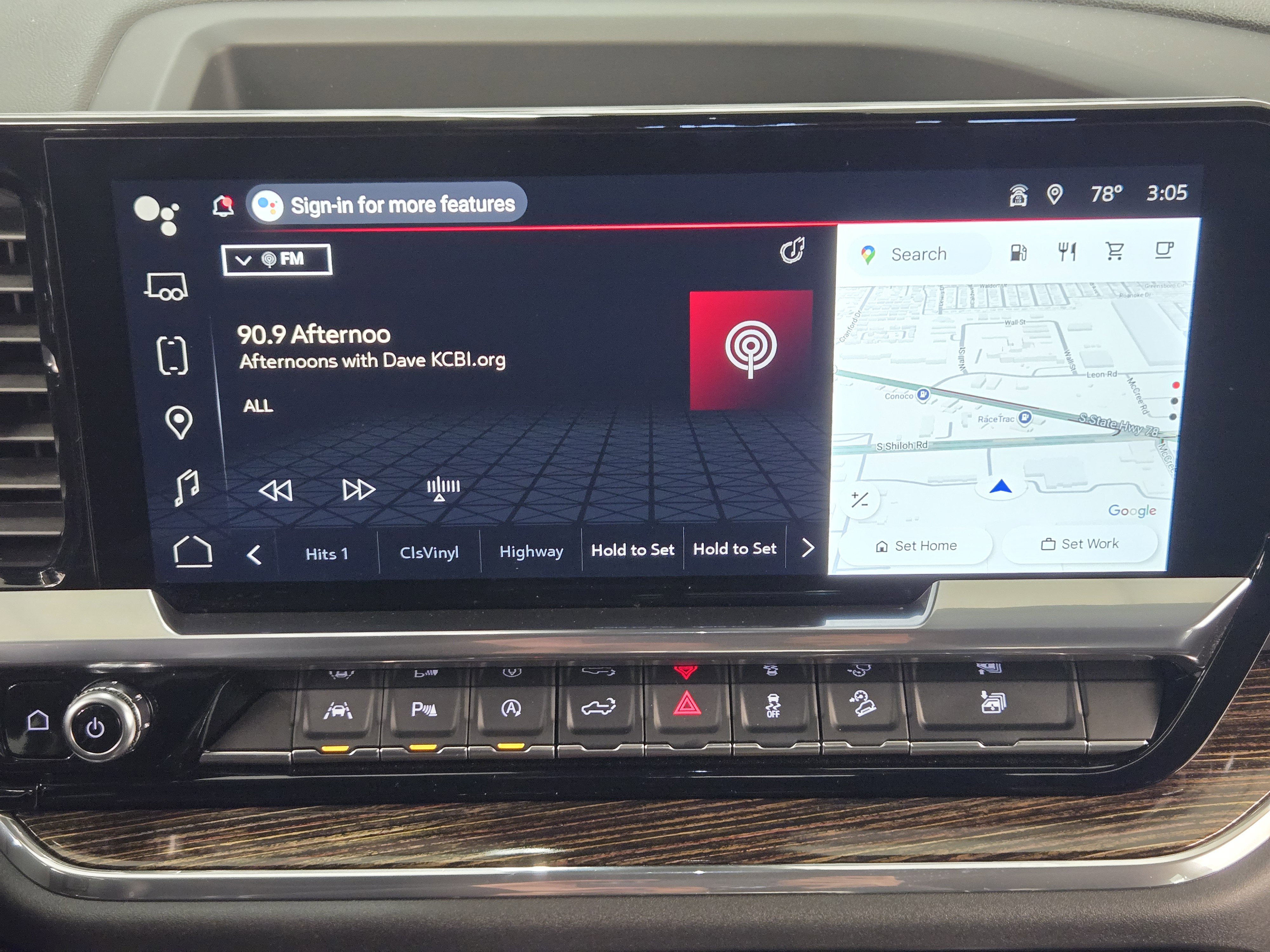 Used 2025 GMC Sierra 1500 Elevation w/ Elevation Premium Package image 13