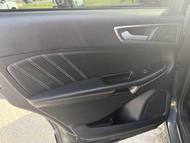 Certified 2020 Ford Edge ST w/ Equipment Group 401A AWD/4WD image 27