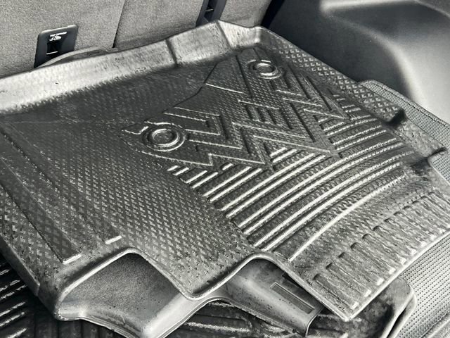 Used 2025 Chevrolet Blazer EV LT image 42