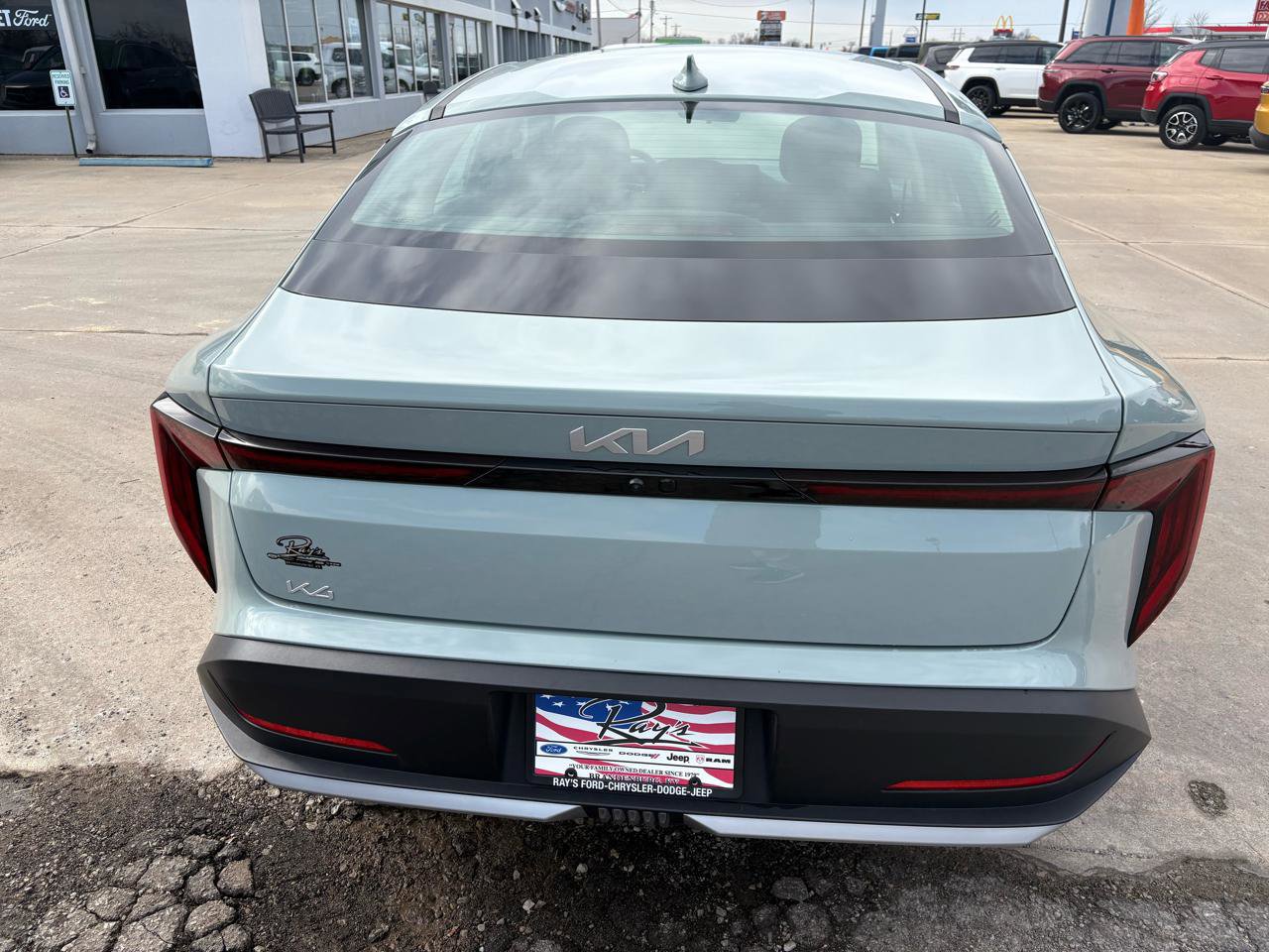 Used 2025 Kia K4 FWD image 4