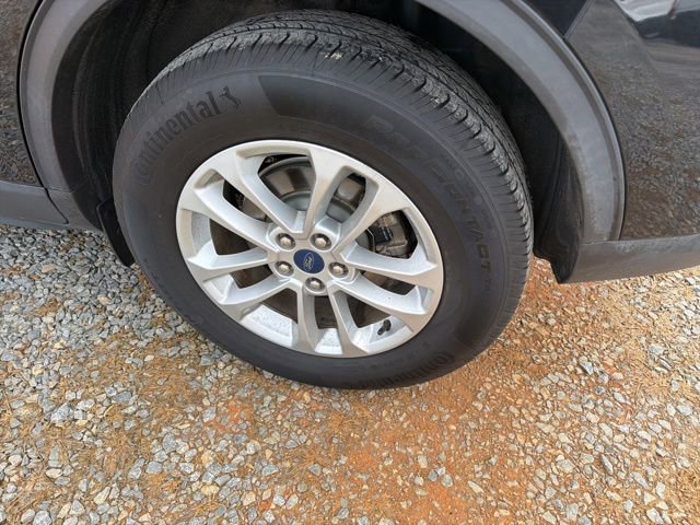 Certified 2020 Ford Escape SE image 7