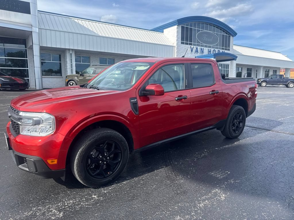 Certified 2023 Ford Maverick XLT w/ Equipment Group 300A Standard AWD/4WD image 2