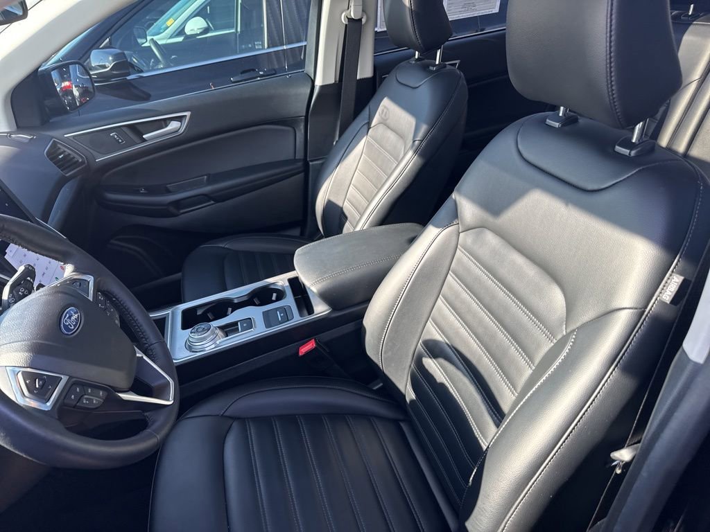 Certified 2023 Ford Edge SEL w/ Convenience Package image 17