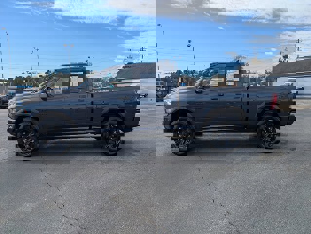 Used 2021 RAM 1500 Classic Warlock w/ Luxury Group image 2