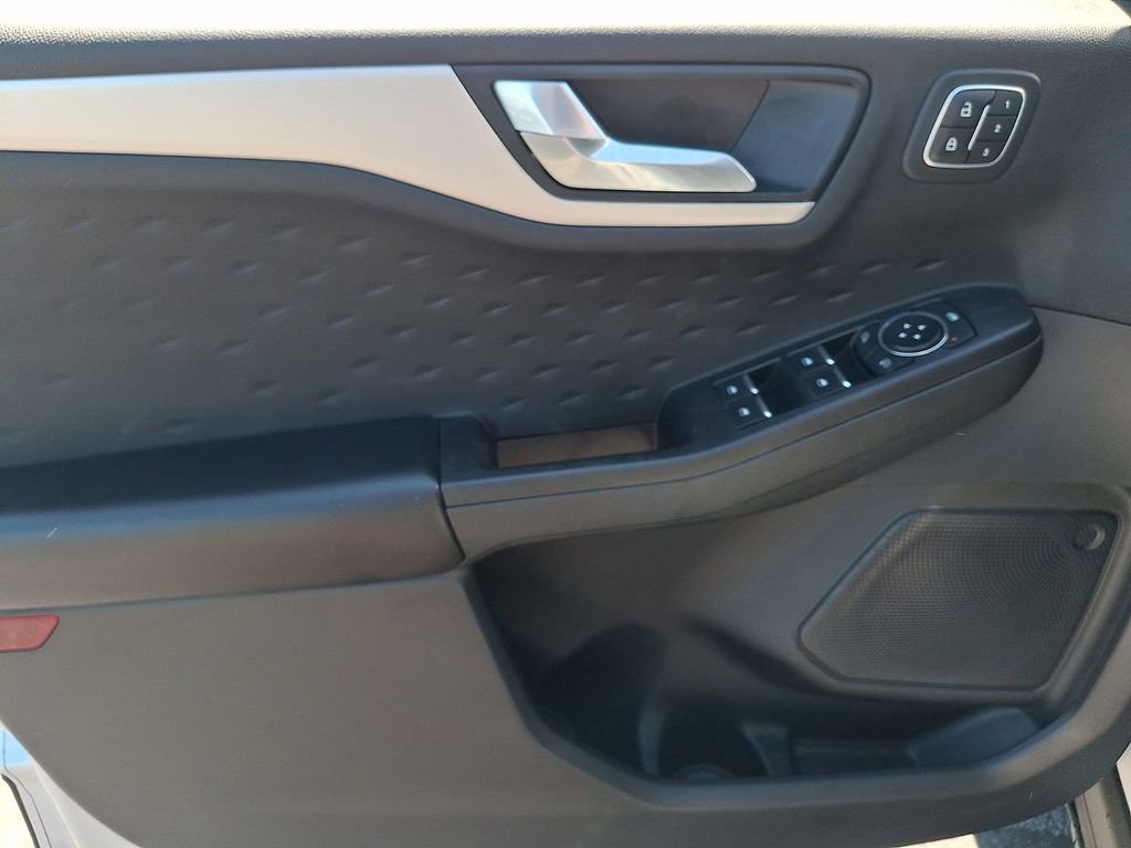 Certified 2020 Ford Escape SEL AWD/4WD image 12