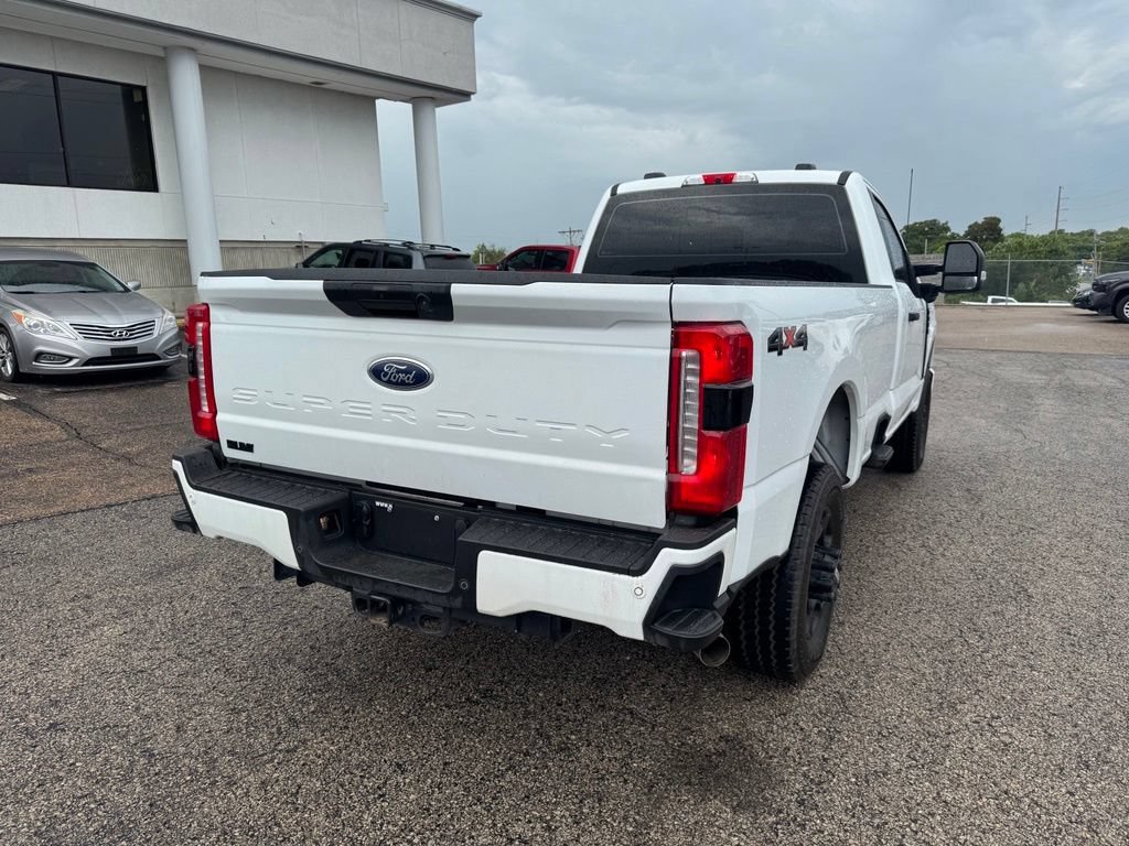 Certified 2025 Ford F350 XL w/ STX Appearance Package AWD/4WD image 9