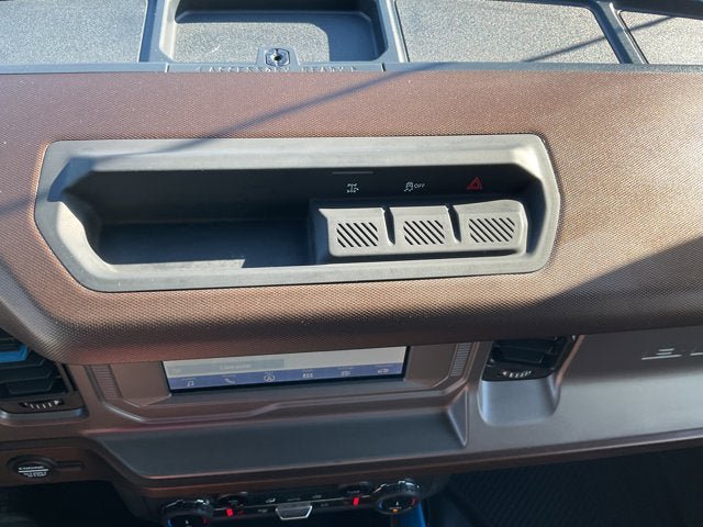 Certified 2022 Ford Bronco Outer Banks AWD/4WD image 23