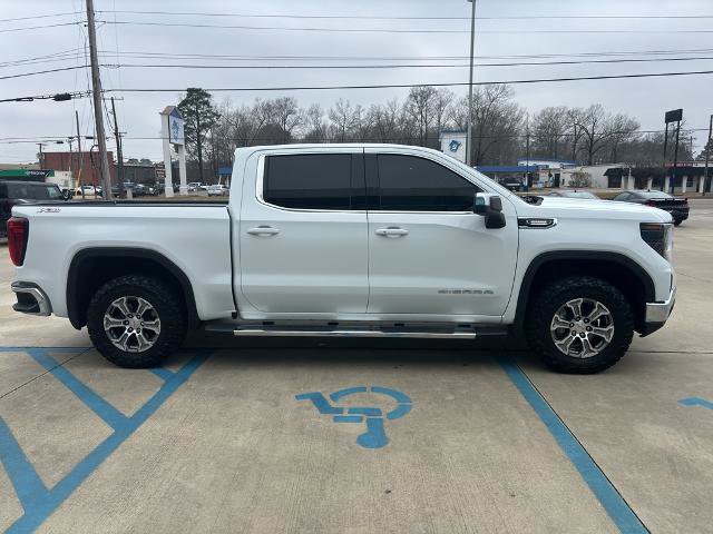 Used 2024 GMC Sierra 1500 SLE w/ X31 Off-Road Package image 6