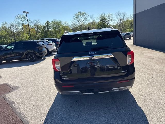 Certified 2024 Ford Explorer XLT w/ Equipment Group 202A AWD/4WD image 25
