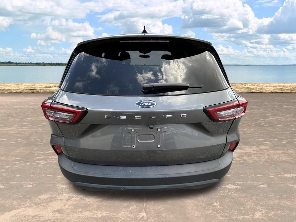 Certified 2025 Ford Escape ST-Line FWD image 8
