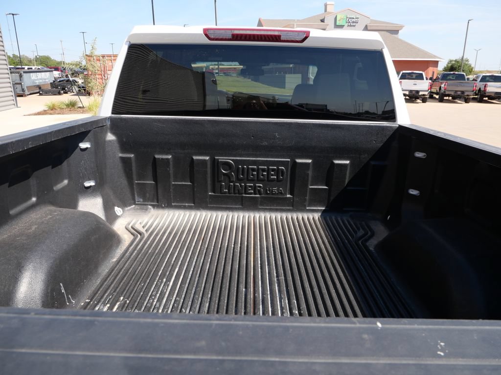 Used 2025 GMC Sierra 1500 SLT AWD/4WD image 6