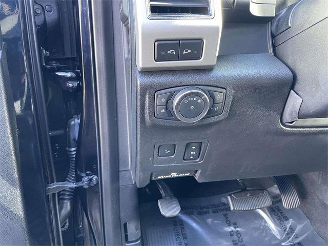 Certified 2021 Ford F250 Lariat w/ Lariat Ultimate Package image 17