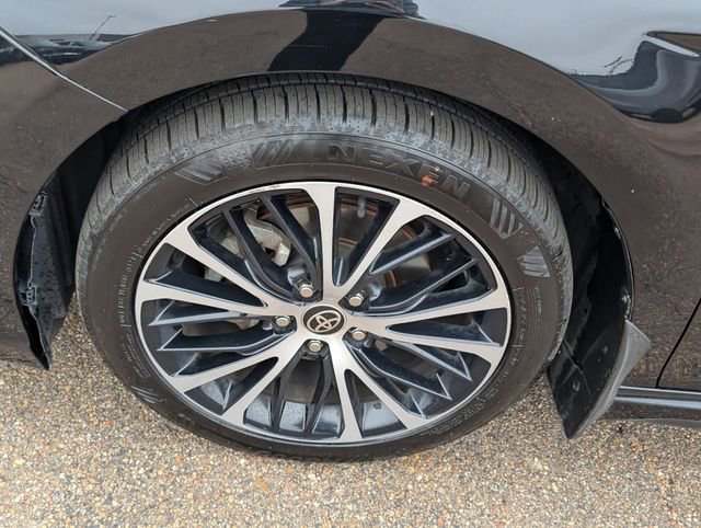 Used 2020 Toyota Camry SE image 24