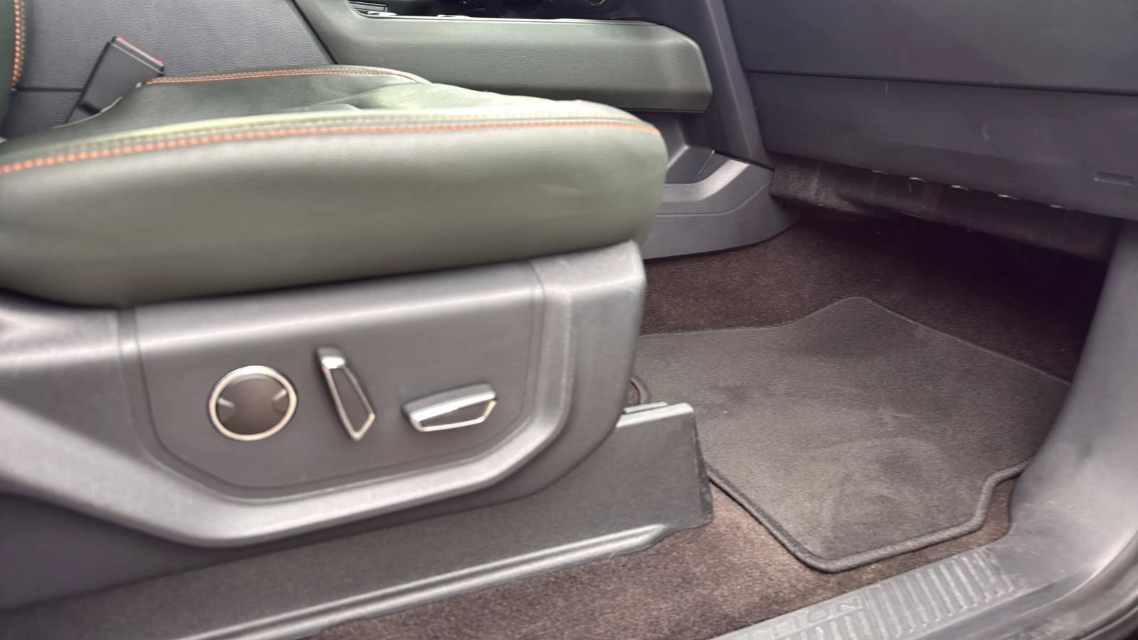Certified 2022 Ford Expedition Timberline AWD/4WD image 15