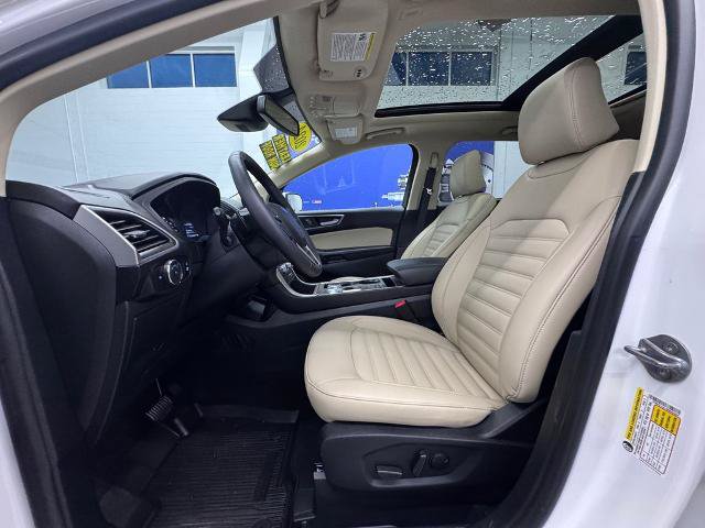 Certified 2024 Ford Edge SEL w/ Convenience Package AWD/4WD image 12
