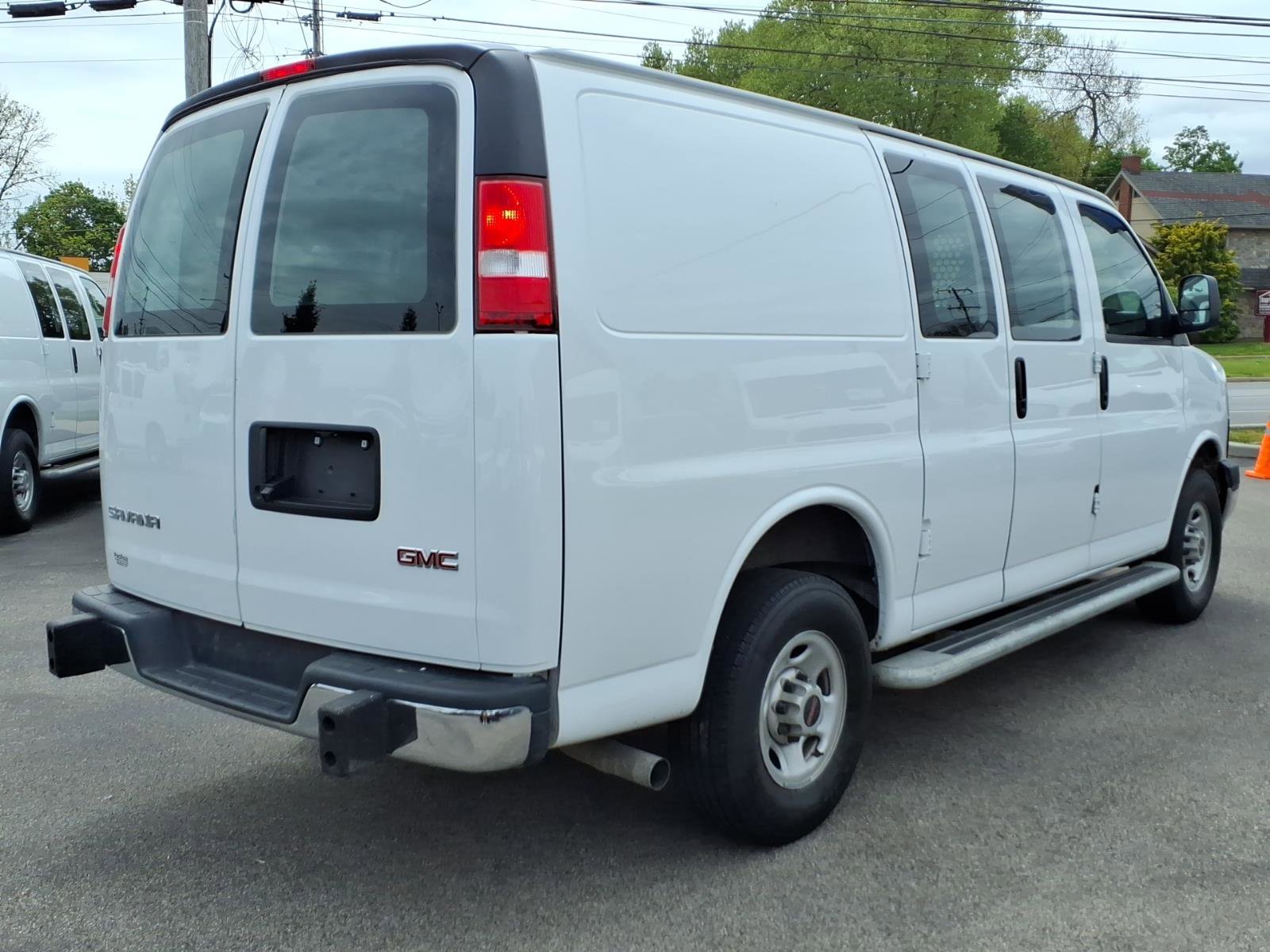 Used 2024 GMC Savana 2500 w/ Driver Convenience Package RWD image 3