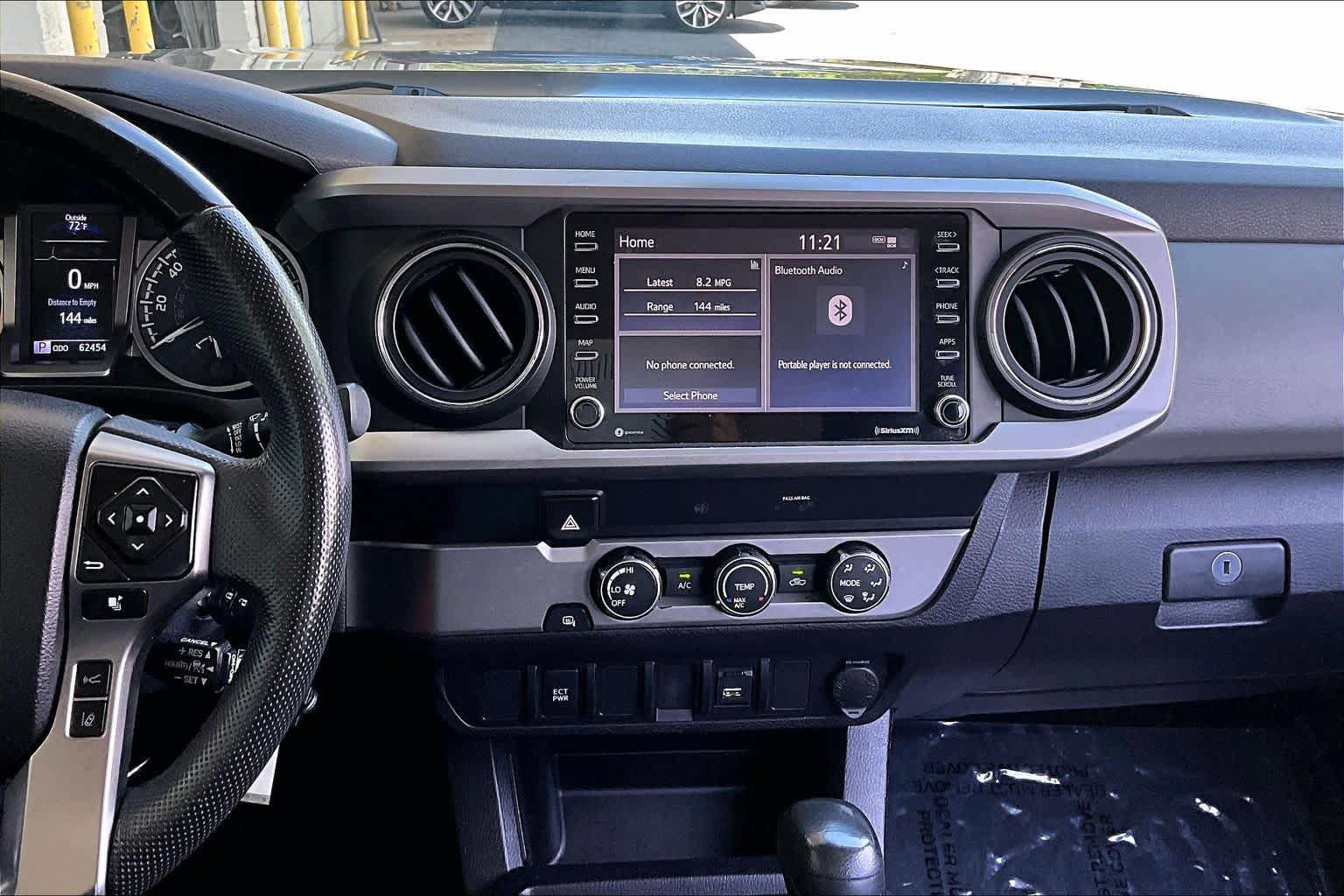 Used 2021 Toyota Tacoma SR5 RWD image 7