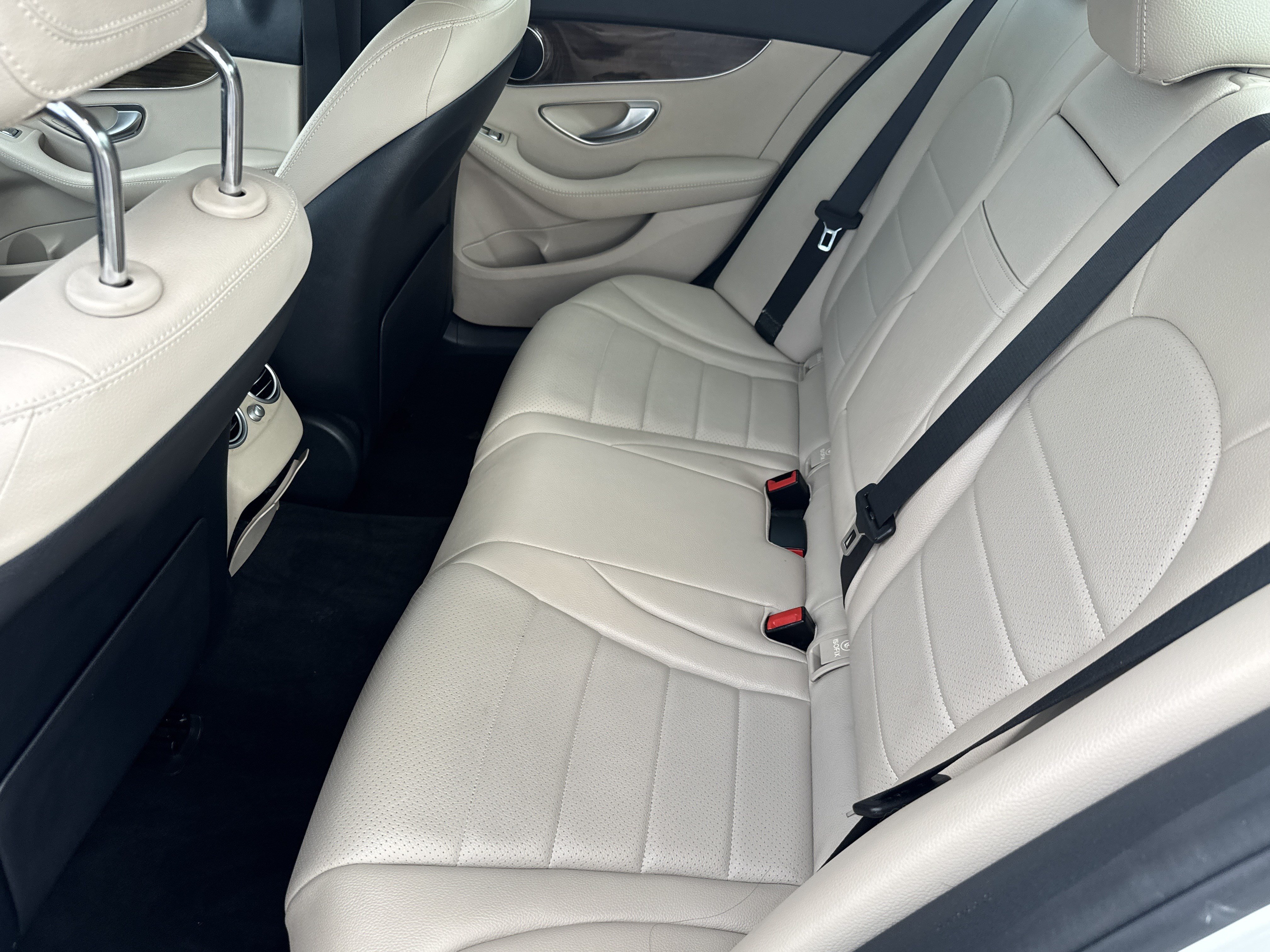 Used 2019 Mercedes-Benz C 300 Sedan image 11