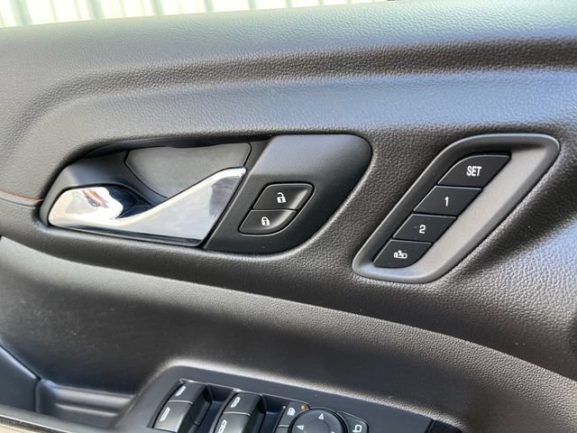Used 2021 GMC Acadia AT4 w/ Preferred Package AWD/4WD image 22
