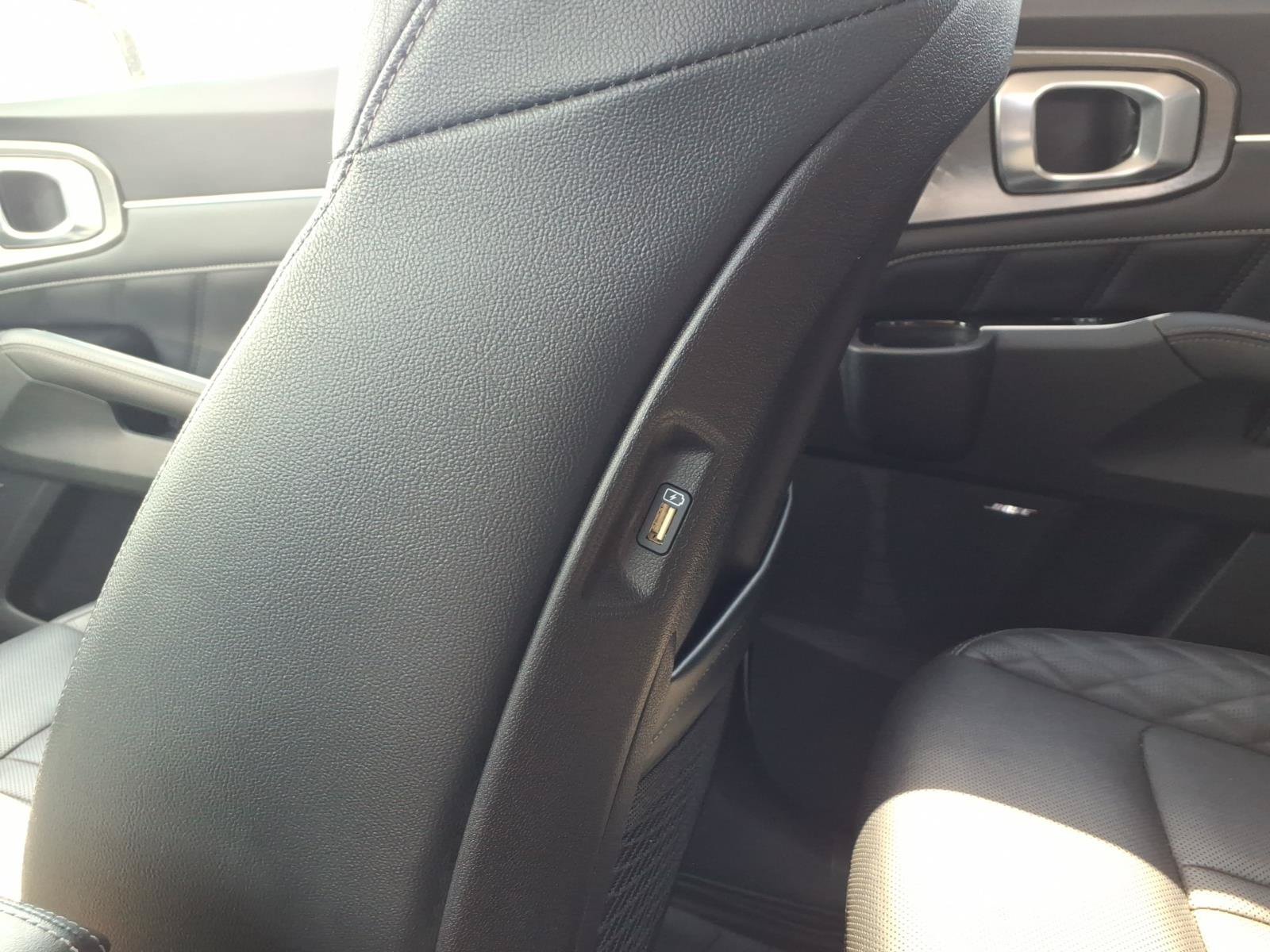 Used 2021 Kia Sorento SX FWD image 24