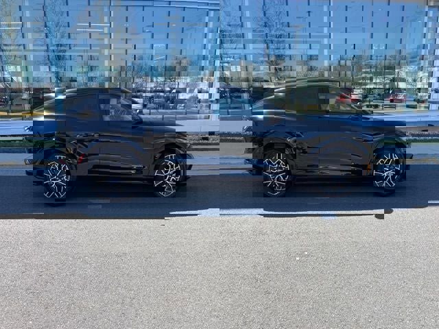 Certified 2024 Ford Mustang Mach-E Premium image 9