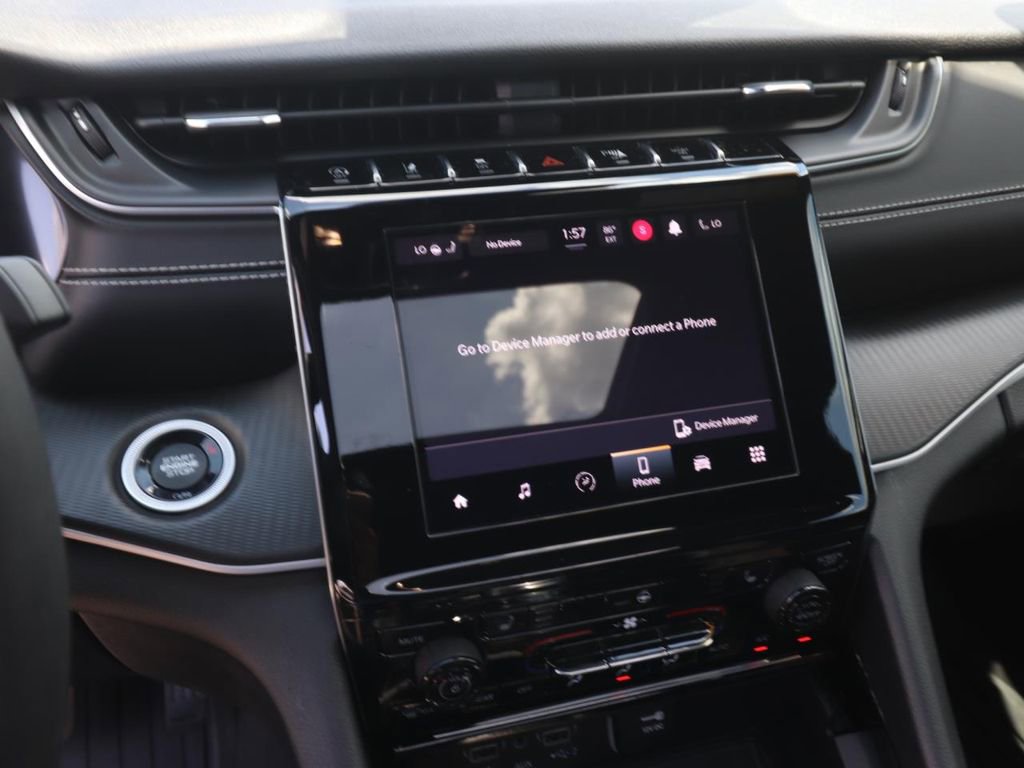 Used 2023 Jeep Grand Cherokee L Laredo RWD image 22