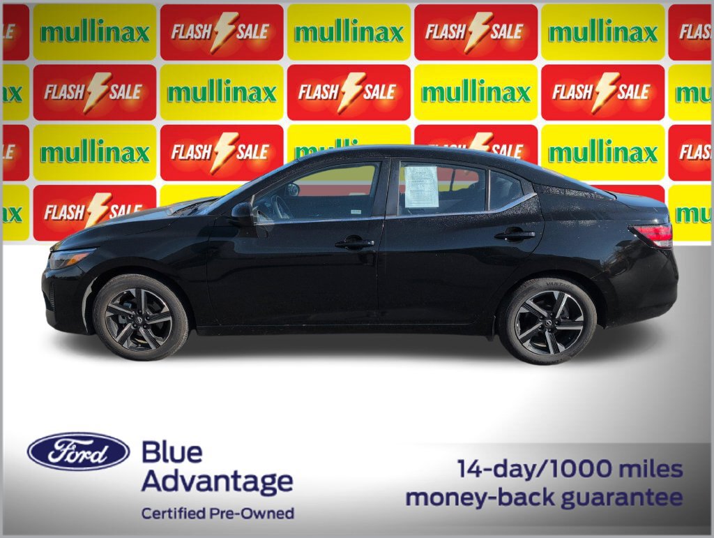 Used 2025 Nissan Sentra SV FWD image 12