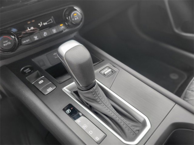 Used 2026 Nissan Kicks SV image 30