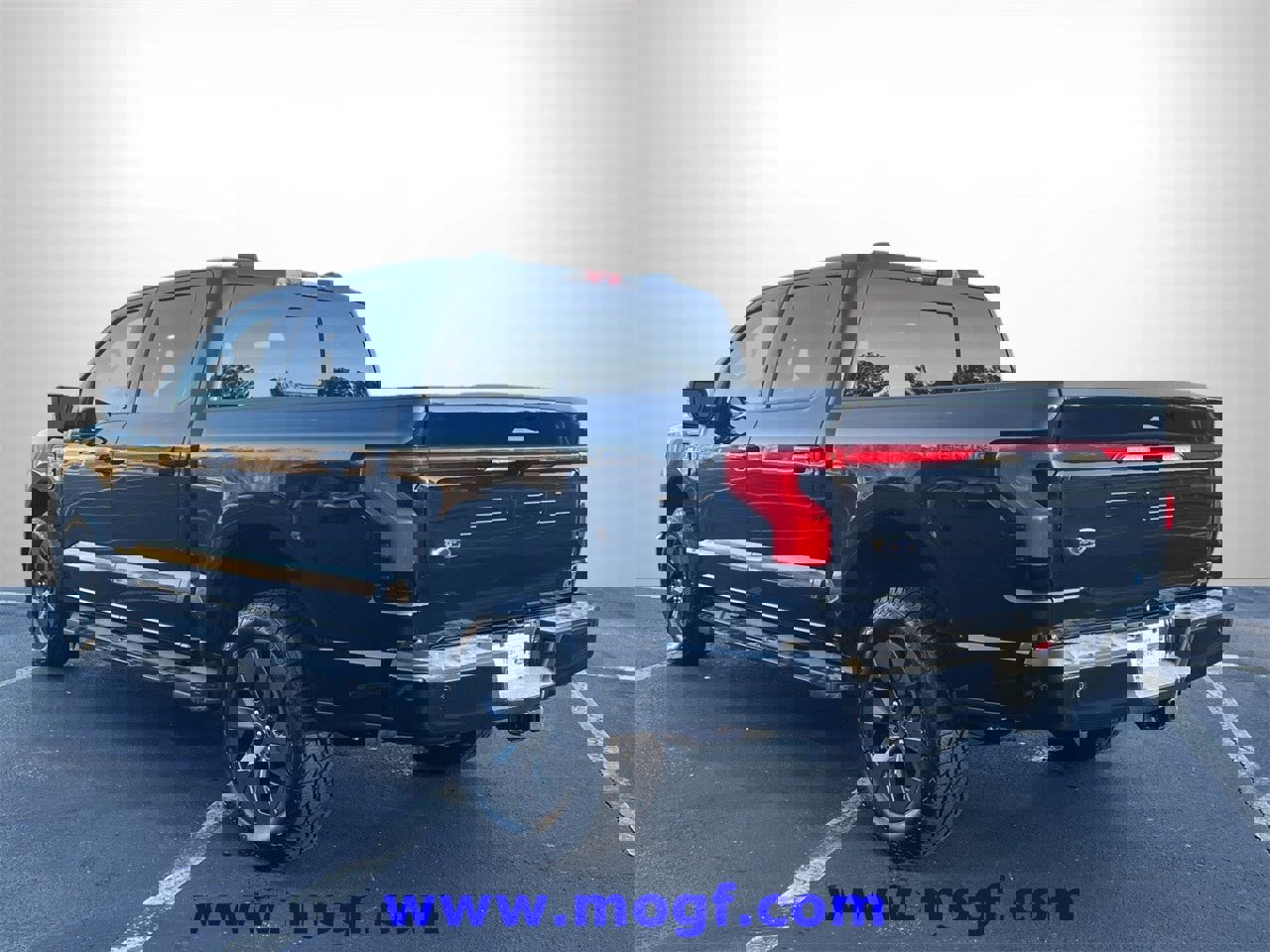 Certified 2022 Ford F150 Lightning Lariat image 5