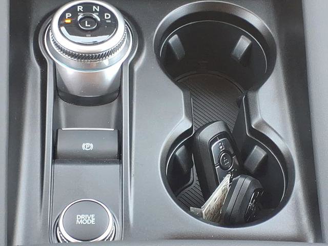 Certified 2025 Ford Explorer Active AWD/4WD image 11