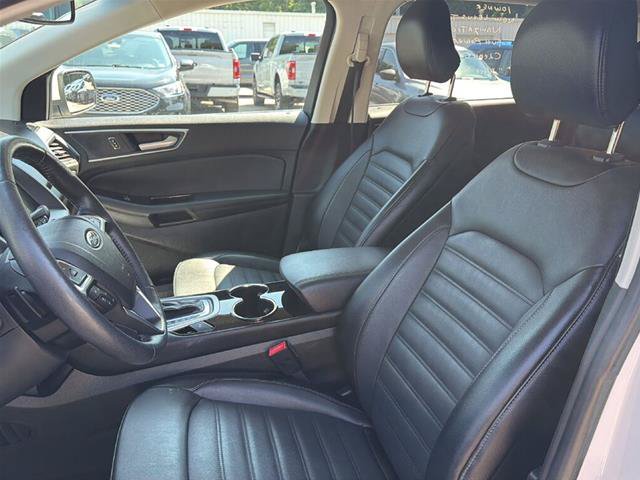 Certified 2018 Ford Edge SEL w/ Equipment Group 201A AWD/4WD image 12
