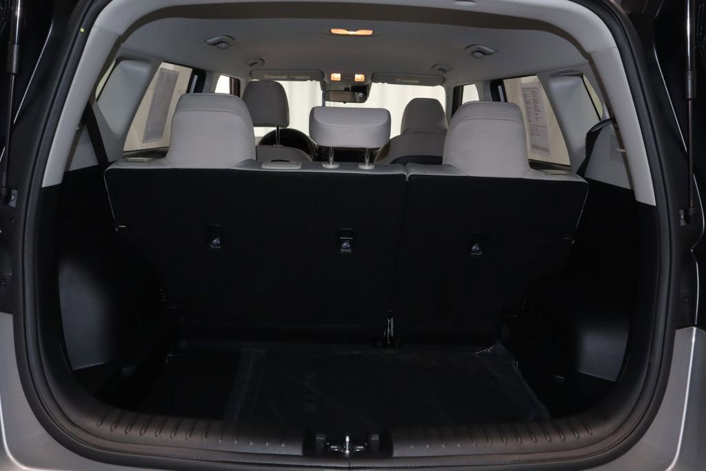 Used 2025 Kia Soul LX w/ LX Technology Package image 16