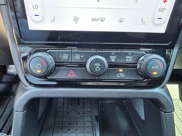 Certified 2024 Ford Ranger XLT w/ Technology Package AWD/4WD image 9